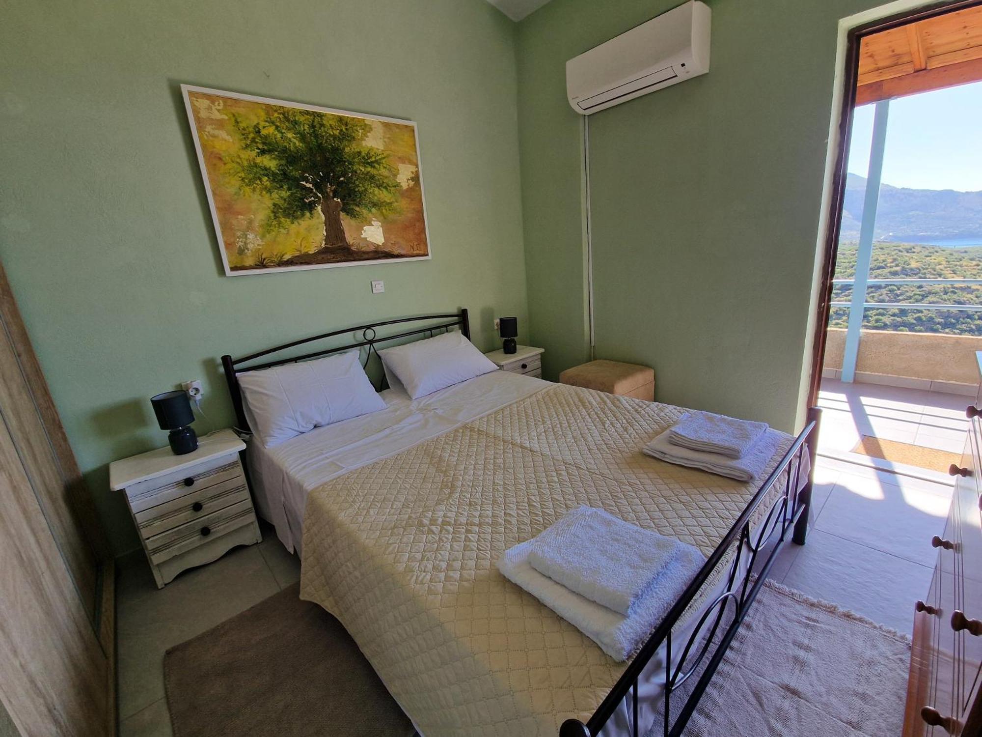 Holiday home Archontoula's Flomochori